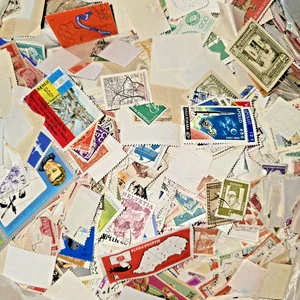 5000 Stamps WORLDWIDE From My Personal Collection Value Lot - Picture 1 of 3