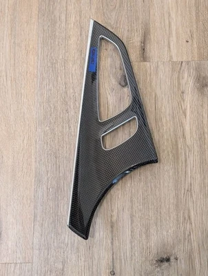 Panel de puerta delantera derecha OEM Audi S7 2017 4G8 867 410 fibra de carbono Foto 1 de 4