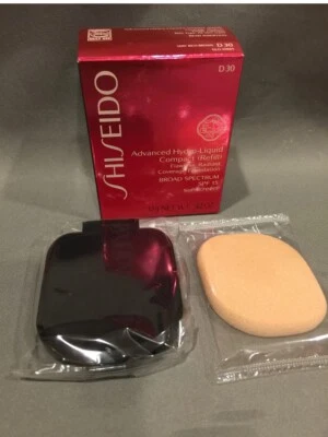 NIB Shiseido Advanced Hydro-Liquid Compact Refill D30 Very Rich Brown SPF 15 - Image 1 of 2