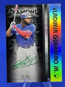 2023 Diamond Icons VLADIMIR GUERRERO JR. White Polychromatink Green Auto #1/10 - Picture 1 of 2
