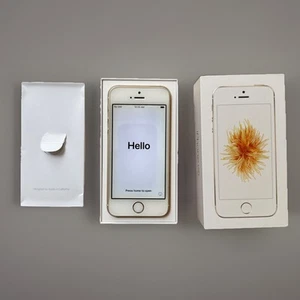 APPLE iPhone SE 1ST GEN. 16GB UNLOCKED GOLD TESTED A1662 IN ORIG. BOX MLXH2LL/A - Picture 1 of 18