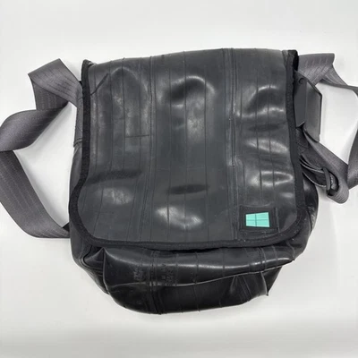 Bolsa de tubos de bicicleta reciclados Alchemy Goods Foto 1 de 4