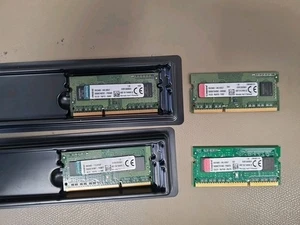 Kingston KVR13S9S8/4 (4GB, PC3-10600 (DDR3-1333), DDR3 SDRAM, 1333 Mhz, 4 Stück - Afbeelding 1 van 2