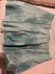 Women's Nike Dri-FIT Club Mint Foam Golf Skort Size S DH2465 379 NWT - Picture 1 of 5