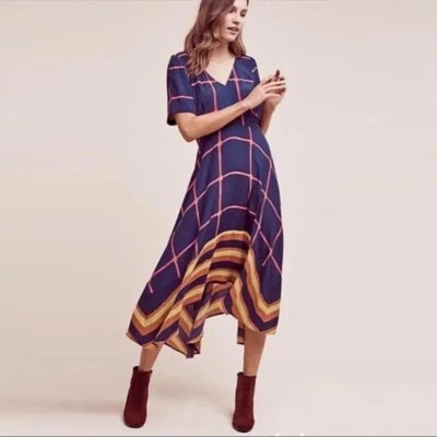 Vestido midi HD in Paris para mujer talla 6 manga corta cuadrícula rayas pañuelo dobladillo Foto 1 de 4