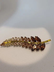 Pretty Glass Fern Brooch Mulit Colours Great Condition - Picture 1 of 6
