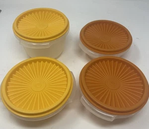 Lot de 4 !! Ancien bols servalier Tupperware avec couvercles orange et jaune - Photo 1/7