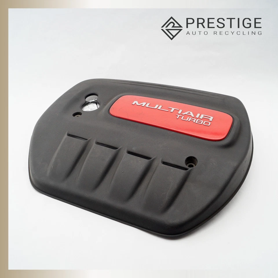 Cubierta del motor Dodge Dart 2013-2014 1,4 L 4627270AF OEM Foto 1 de 4