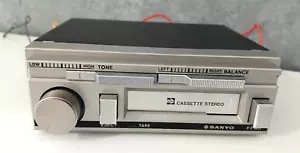 SANYO FT 800 Autoradio Cassette Radio hifi Car Stereo player Vintage - Foto 1 di 2