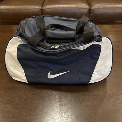 De Colección Años 90 Nike Swoosh Bolsa de Gimnasio de Lona 20" Largo Azul Gris Bolso Atlético ¡RARO!! Foto 1 de 4