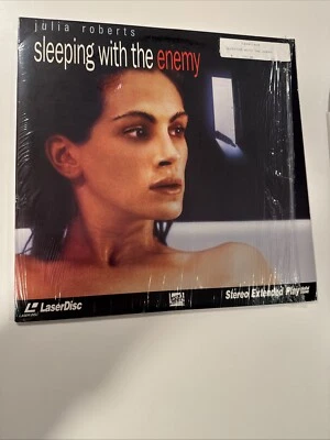 Sleeping with the Enemy Laserdisc 1871-80 LD Laser Disc Julia Roberts Foto 1 de 3