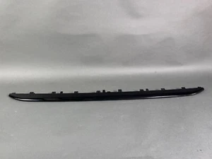 NEU&ORIG Abarth 595 695 Spoiler Stoßstange hinten Leiste lackiert schwarz - Picture 1 of 2