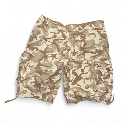  Pantalones cortos camuflaje cargo Arizona años 2000 y2k Foto 1 de 4