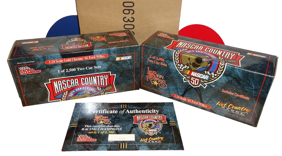 JUEGO DE 2 COCHES NASCAR Lee Ann Rimes 1941 Ford Willys escala 1:24 1/2500 dorado/rosa intenso Foto 1 de 4