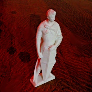 Saint George – by Donatello – 1417 – Miniature Statue – 6 Inches - Picture 1 of 3