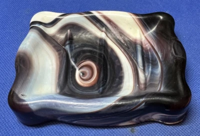 Late 19th Century Beautiful Purple and White Sandwich Slag Glass Soap Dish #725 - Image 1 of 4