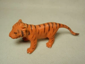 AAA kleiner Kunststoff Tiger Spielzeug Figur Hongkong *wie abgebildet* - Bild 1 von 8