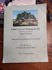 Entry Level Management Training Program Trainer Manual PJ Davis - Picture 1 of 5