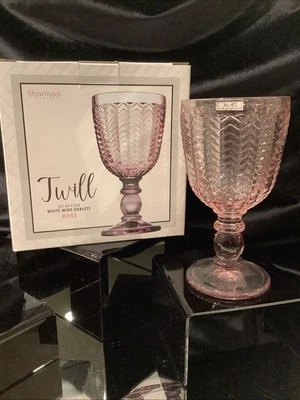 NIB Godinger Shannon TWILL Pink 5.5” Wine Glass Set - Set of 4 - Image 1 of 4