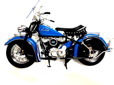 Danbury Mint 1948 Indian Chief Blue scale 1:10 Inventory# 4717 - Image 1 of 4