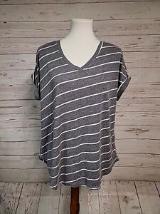 Rae Mode Women's Small White Gray Striped  V Neck short sleeve top Boutique