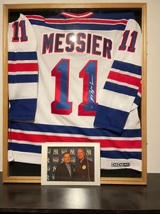 Mark Messier Framed Signed NY Rangers CCM 1994 White Home Jersey - Picture 1 of 4