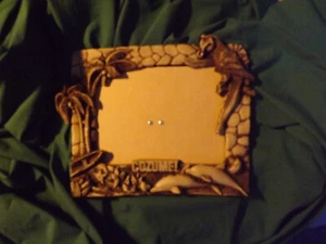picture frame / 3d pacific island - Picture 1 of 3