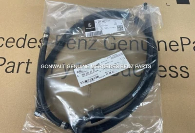 Línea de ventilación original Mercedes-Benz G63 AMG 2013-20218 OE 4635010125 Foto 1 de 3