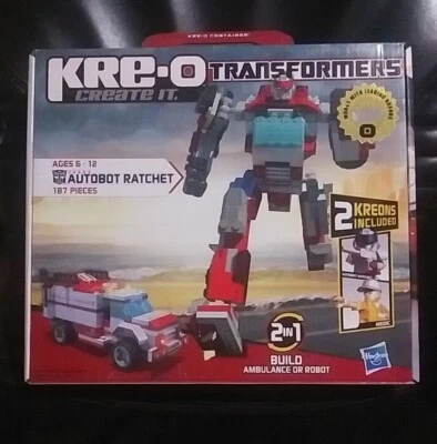 KRE-O Transformers Autobot Ratchet 2 In 1 Ambulance Set 30662- 187Pcs New - Image 1 of 2