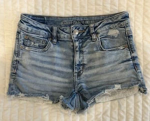American Eagle Shorty Shorts-Sz 4- Barely Worn-Great Condition-light wash denim - Picture 1 of 7