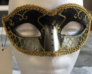 Fancy Masquerade Mardi Gras Mask Black Grey Silver Gold Glitter New With Tags - Picture 1 of 7