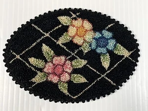 Zierlicher französischer Knoten oval Blumen 5,5" Teppich Handwerk Puppenhaus Miniatur Vintage - Bild 1 von 4