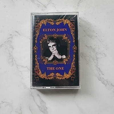 Elton John THE ONE Brand NEW Factory Sealed Cassette TAPE 1992 FAST SHIPPING Foto 1 de 4