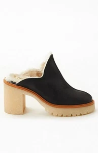 Free People Damen James Cozy Pantoletten Clogs Gr. 39 Lammfell - Bild 1 von 9