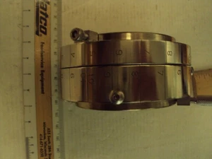 Huntington angular tilt aligning 2 deg. angular motion; 2-3/4 conflat; VF-175-2 - Picture 1 of 3