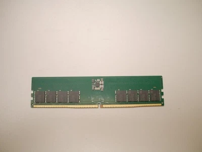 SK Hynix 16GB 1Rx8 PC5-5600B-UA0-1010-XT Non-ECC Unbuffered RAM HMCG78AGBUA081N - Image 1 of 2