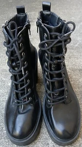 GBG Los Angeles Skylin Womens Black Platform Lace Up Side Zippered Boots Size 10 - Picture 1 of 8