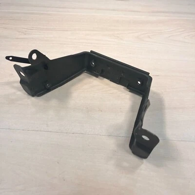 Suzuki Katana 750 GSX750F 2001/Soporte de soporte de sección trasera original OEM Foto 1 de 4