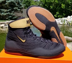 nike oe wrestling shoes