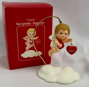 Rare Hallmark Keepsake Figurine Cupid on a Cloud Hanger 1983 Ornament Heart Box - Picture 1 of 13