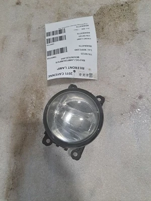 Faro antiniebla Cayenne Sku #4264770 2011 Foto 1 de 4