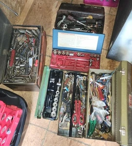 Lot of hands tools (Mixed) 200lbs MAKE ME AN OFFER!! - Picture 1 of 18