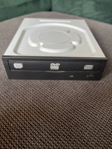 Lite-on IT Corp DVD/CD Rewritable Drive iHAS122-14 EU SATA Drive Internal PC - Picture 1 of 6