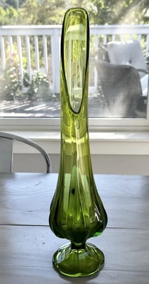 "Florero vintage LE Smith años 60 base de 6 pétalos verde 18,5"" de alto MCM Foto 1 de 4