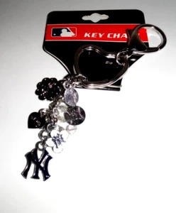 NY NEW YORK YANKEES MLB NWT SILVER KEYCHAIN 5 CHARM PURSE BACKPACK DANGLE - Picture 1 of 3