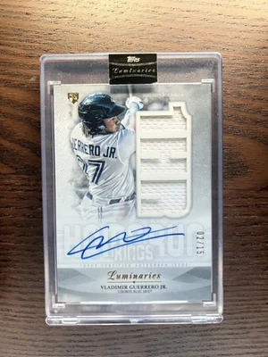 2019 Topps Luminaries Home Run Kings Auto Relics Vladimir Guerrero Jr. White /15 - Image 1 of 2