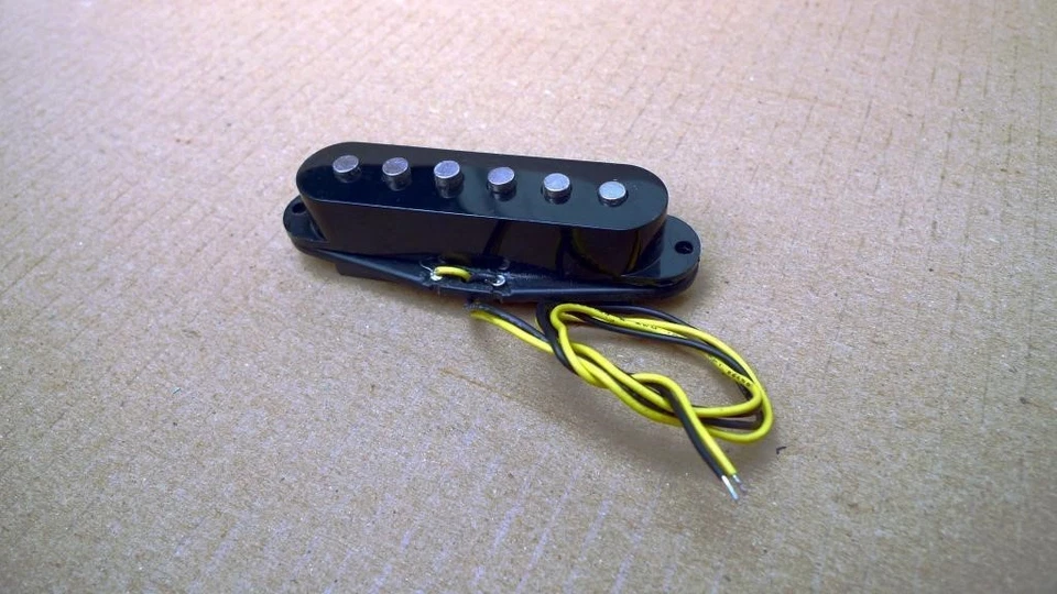 Ibanez POWER SOUND Single Coil Pickup CENTER position for GSA60 part # 3PU1C4172 - Image 1 of 1