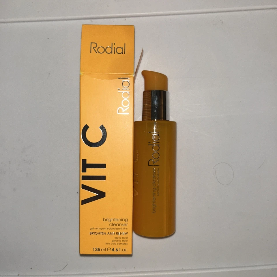 Limpiador iluminador Rodial Vit C Brighten Renew ácido de frutas 135 ml/4,6 fl oz nuevo en caja Foto 1 de 1