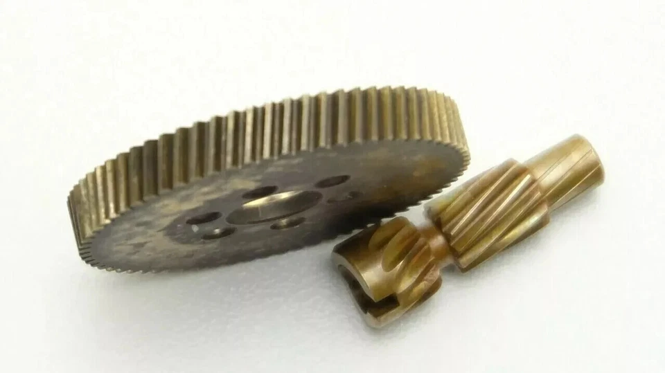 Engranaje principal y engranaje de piñón Daiwa TD-Z 103 ML mano izquierda funciona bien Foto 1 de 1