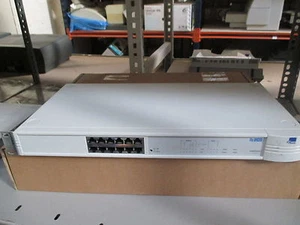 3Com 12 Port HUB - 3C16670A -Superstack II - Afbeelding 1 van 1
